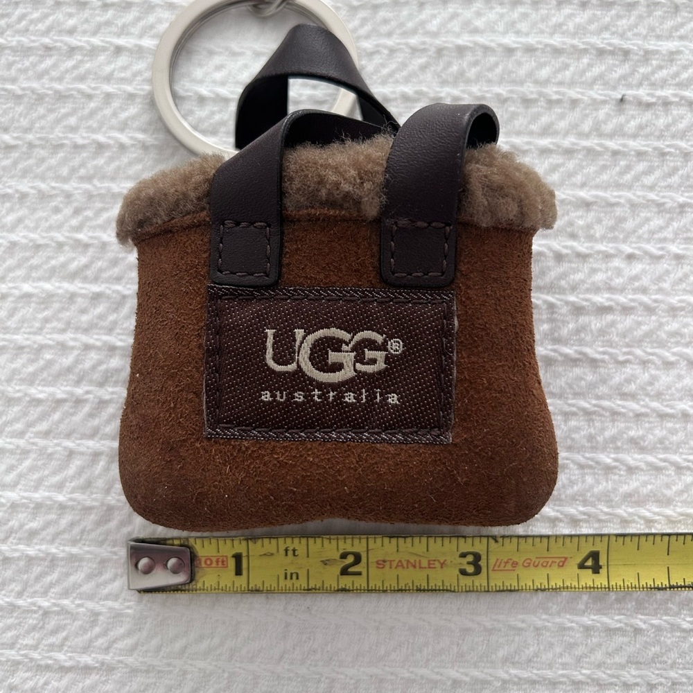 UGG Keychain - Picture 2 of 4